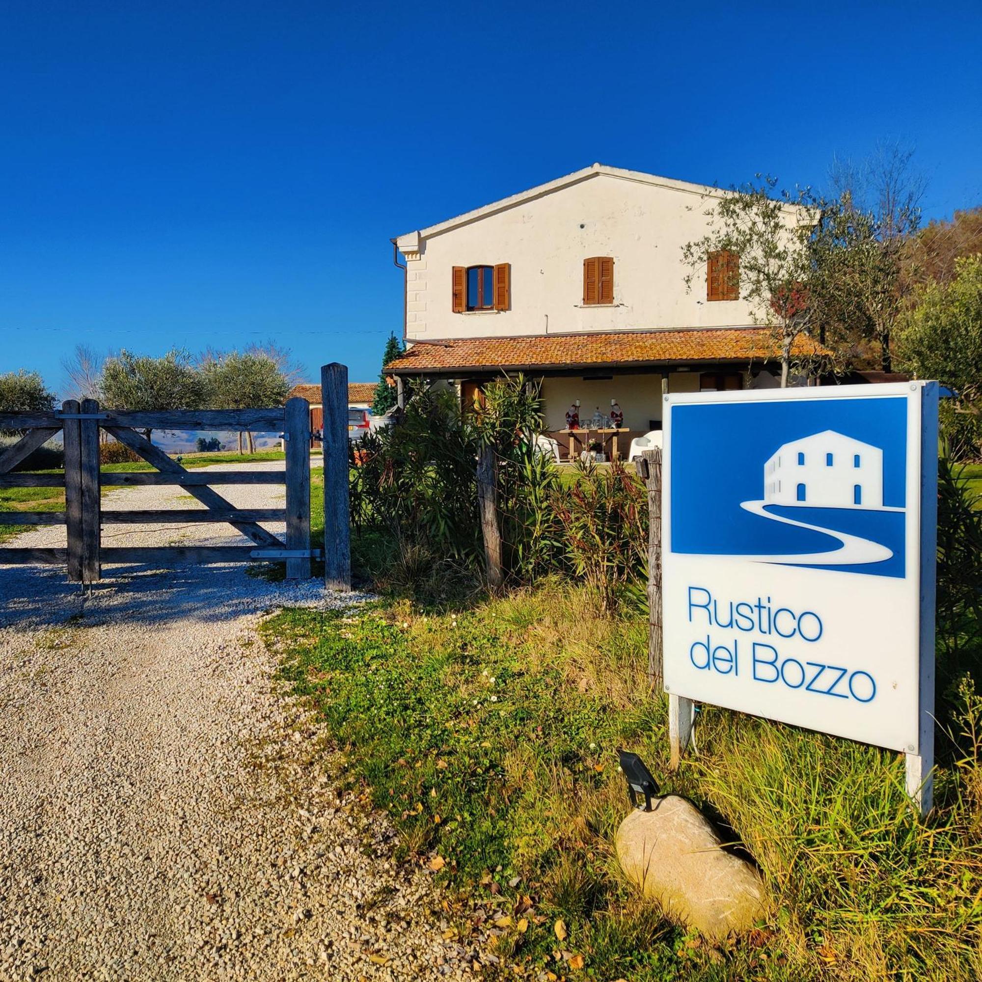 Castelleone di Suasa Rustico Del Bozzo旅馆 外观 照片